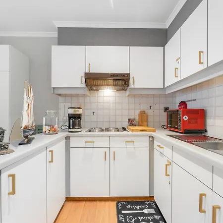 Apartment Caravel 0101 *